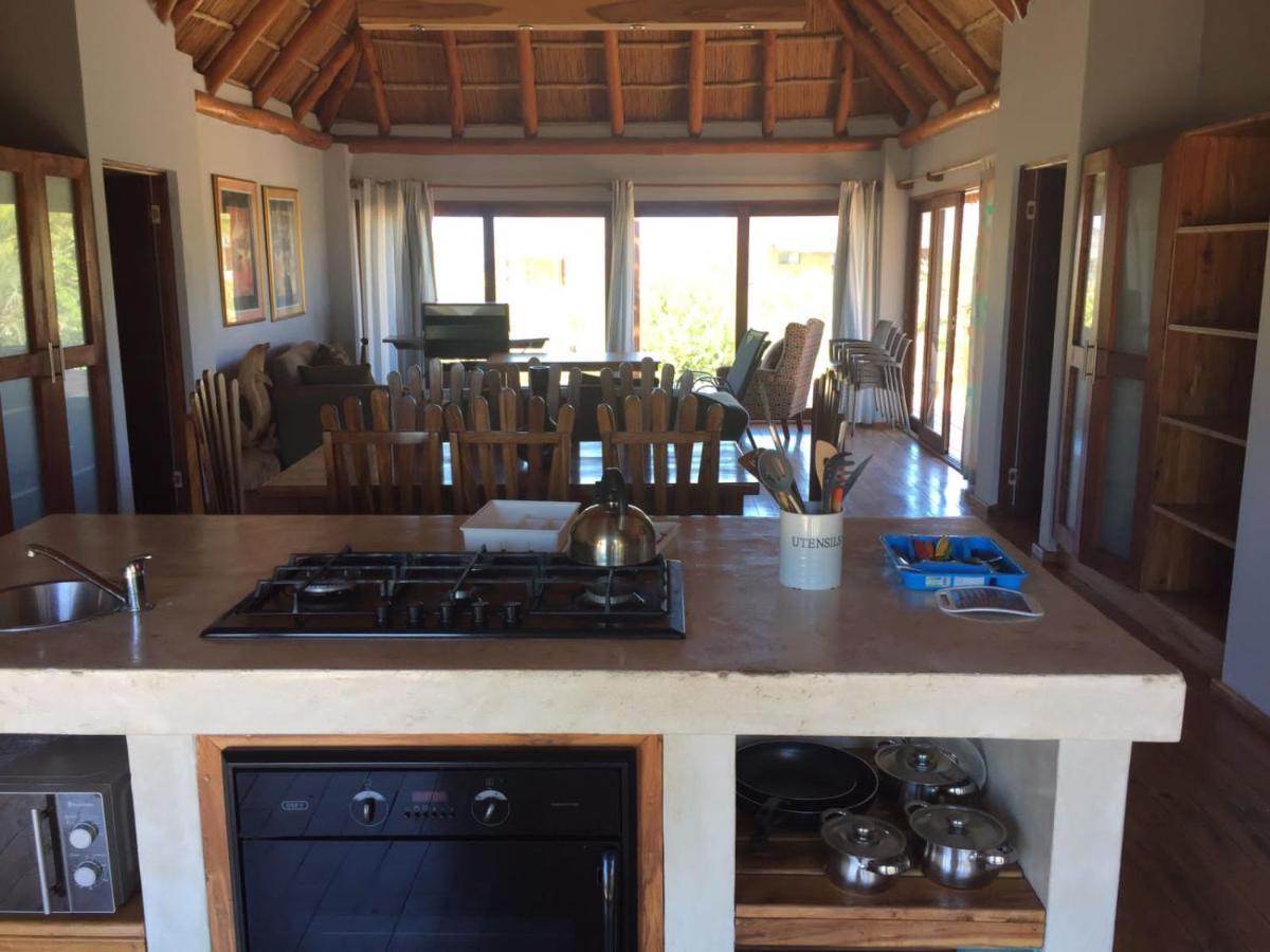 Eclectic Beach Retreat Cabo Nhamua Exterior foto